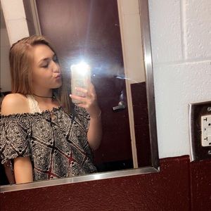 Meet your Posher, Hailey